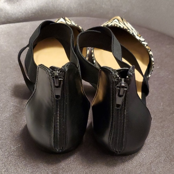 Mari A. Strappy Patterned Flats - New - Picture 7 of 8